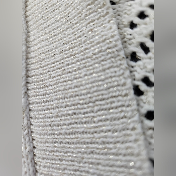 NWOT - Finity Crocheted White Shawl Sweater Wrap with gold threading - Picture 3 of 5